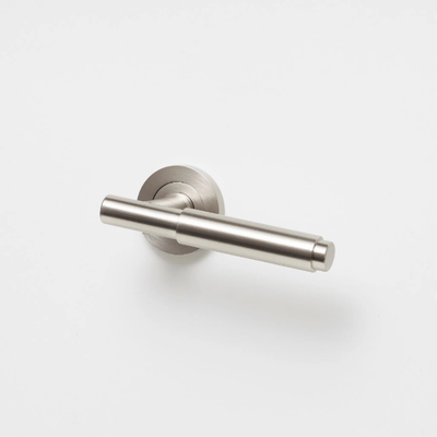LOLA-Door-handle-on-rose-Lo-Co-Interiors-641826-rel83f44b2d.jpg